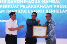 PLN Salurkan 800 MWh Listrik EBT untuk Pembangunan PLTS di Pabrik Aqua