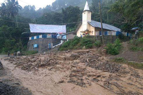 Kesaksian Korban Banjir Parapat: Sungai Meluap Bawa Batu, Ketimpalah Rumah Saya...
