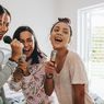 4 Aplikasi Karaoke Terpopuler untuk Android dan iPhone