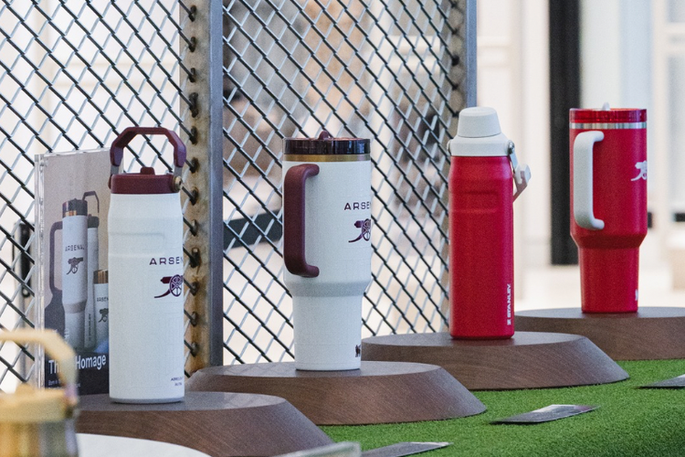 Stanley 1913 Pop-Up: Home of Champions