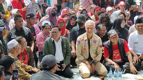 Eks Sekjen Kemenhan Era Prabowo Dampingi Ganjar Kampanye di Ngawi