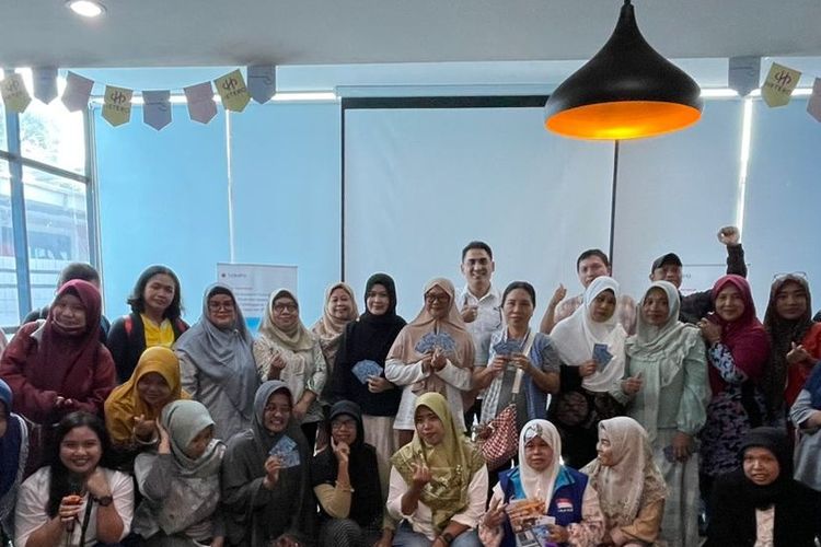 Literasi Keuangan Dorong UMKM Pahami Pentingnya Asuransi Karyawan