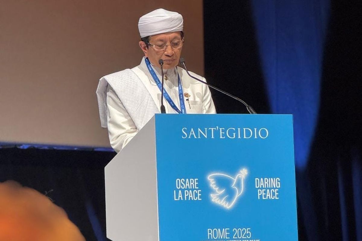 Menteri Agama Nasaruddin Umar menjadi salah satu pembicara pada Forum Internasional untuk Perdamaian ?Daring Peace? yang digelar di Vatikan, Roma.