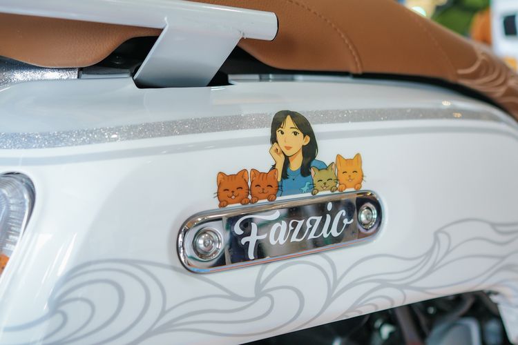 Modifikasi Yamaha Fazzio ala Zee Eks JKT48