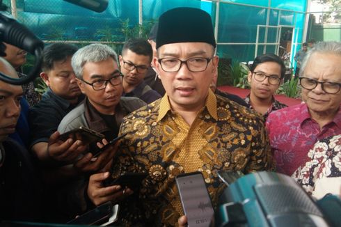 Ridwan Kamil Minta Warga Tak Sebarkan Video Pengeroyokan di Stadion GBLA