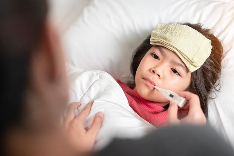 Napas anak cepat saat demam bisa menjadi salah satu gejala atau tanda masalah pernapasan seperti pneumonia dan bronkiolitis.