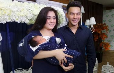 Selain Gugat Cerai Jonathan Frizzy, Dhena Devanka Juga Minta Hak ...