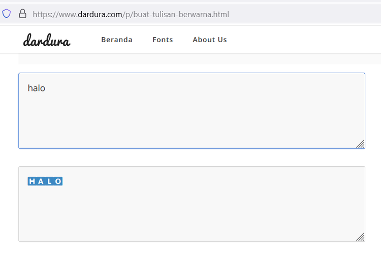 Ilustrasi cara membuat tulisan biru di WhatsApp.