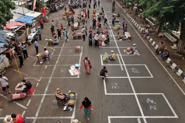 Suasana Pasar Pegirian Surabaya yang telah dibuat menyesuaikan protokol kesehatan Covid-19.