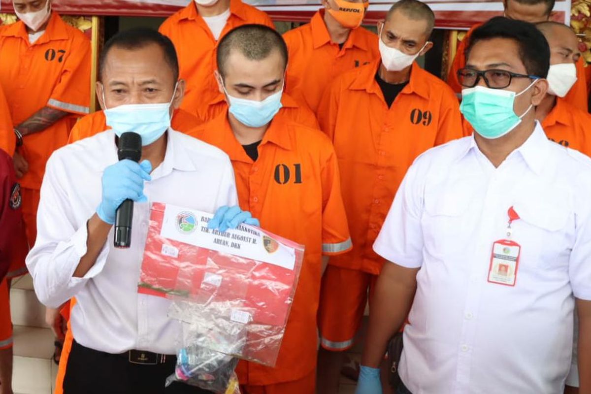 Aktor Muhammad Randa Septian (27) ditangkap polisi atas kasus narkoba jenis ganja.