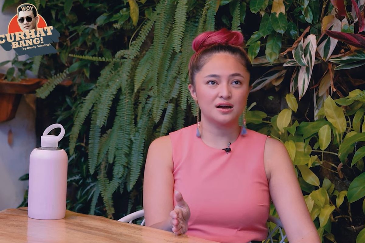 Ertolada minajni tomosha qiling Opa bilan külot va taytlarda ruscha porno insest