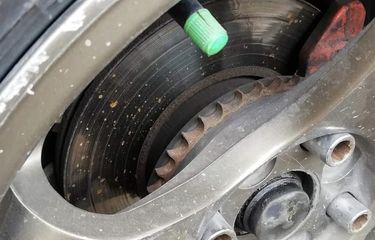 Mitos atau Fakta, Tutup Pentil Besi Bisa Bikin Pelek Berkarat