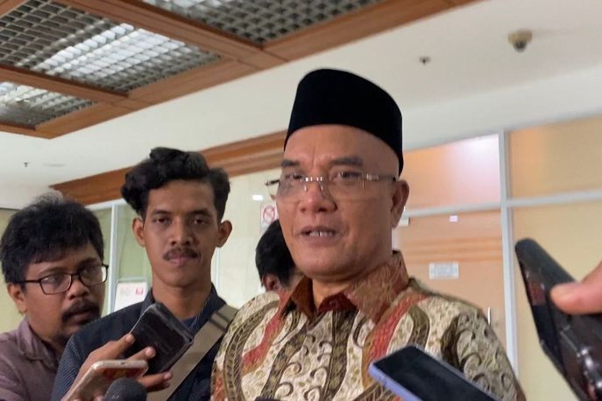 Wakil Ketua Komisi VIII DPR RI dari Fraksi PKB Marwan Dasopang di Kompleks Parlemen, Jakarta, Jumat (27/9/2024).