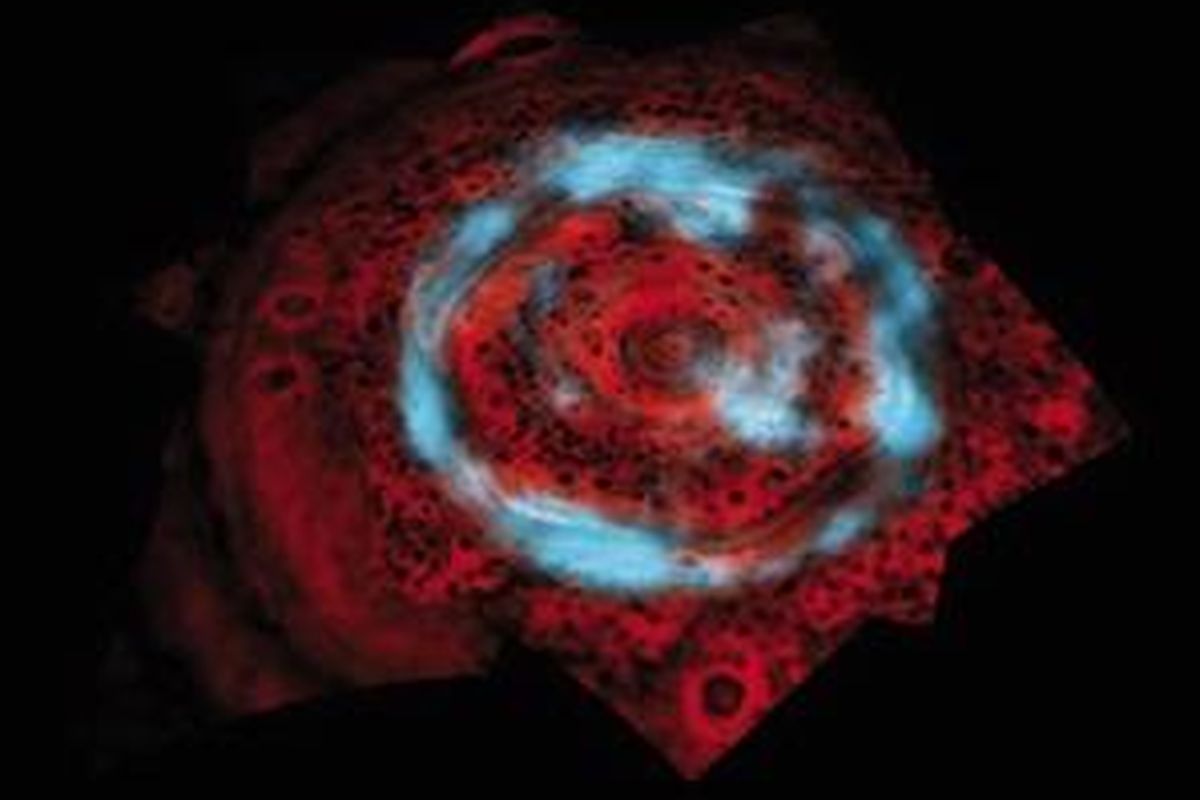Aurora yang terekam kamera wahana Cassini saat melintas dekat kutub utara Planet Saturnus.
