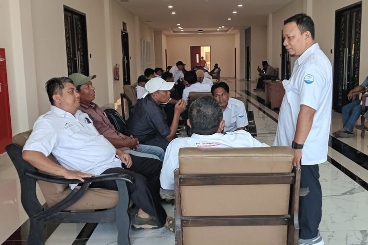 54 Karyawan BUMD Sumenep Mogok Kerja, 2 Tahun Tak Digaji, Tunggakan hingga Rp 3 M