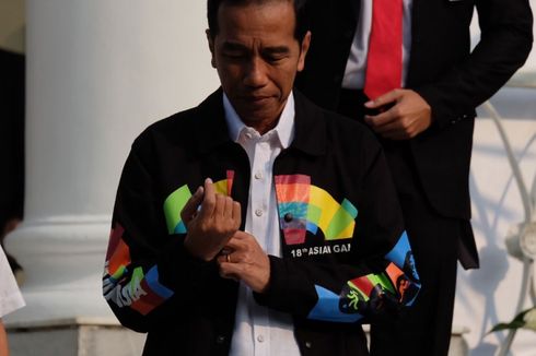 Menpora Kaget Lihat Jokowi Pakai Jaket Asian Games 2018