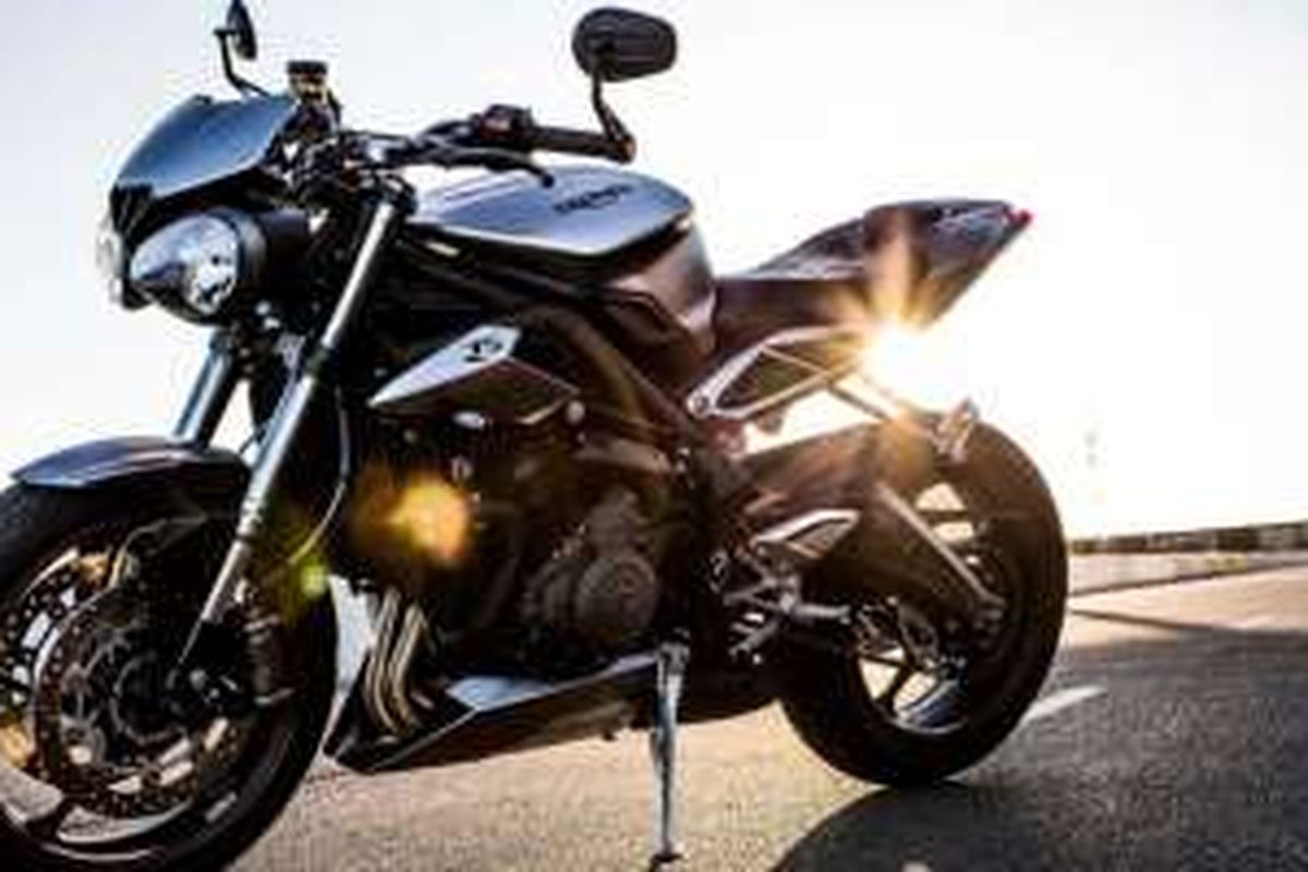 Triumph Street Triple terbaru 1