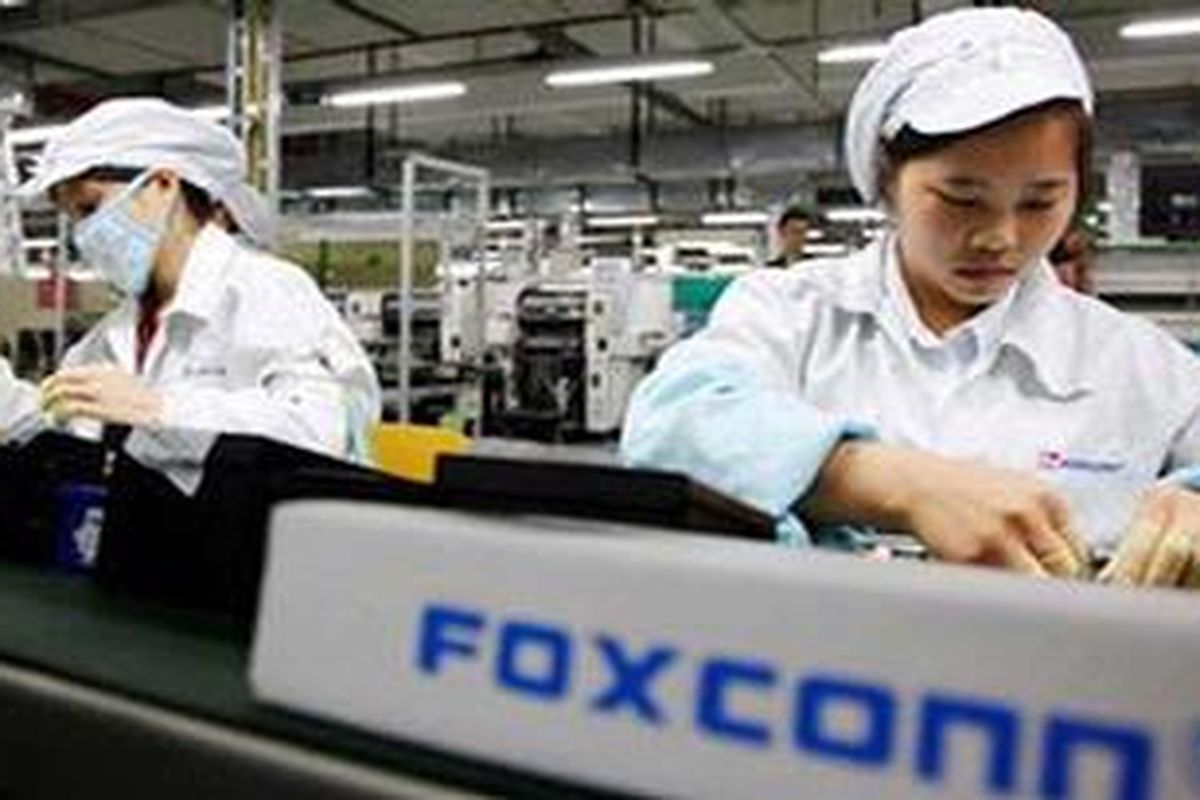 Pekerja di pabrik Foxconn, pemanufaktur iPad di China.