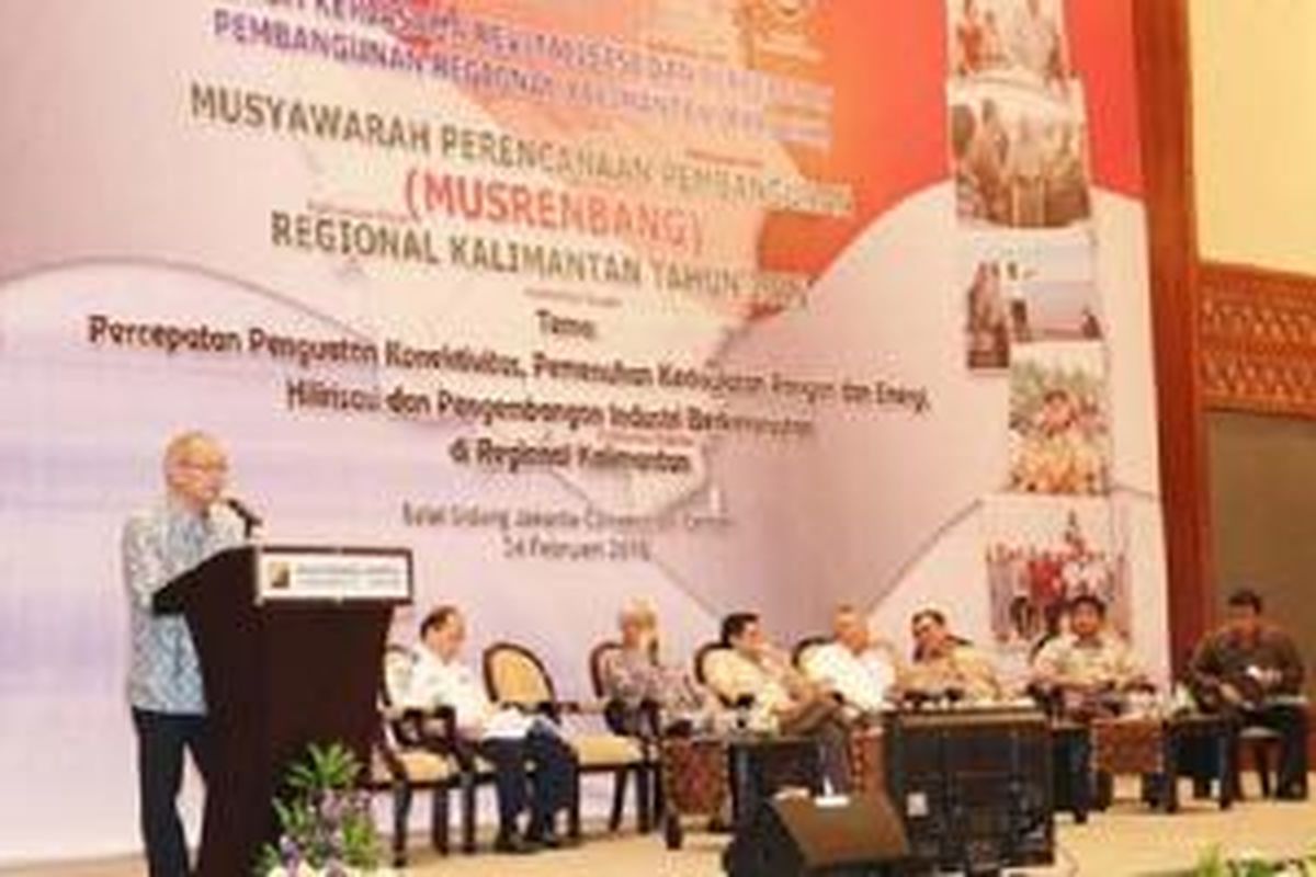 Sekjen Kementerian Pertanian Hari Priyono pada Musyawarah Perencanaan Pembangunan (Musrembang) Regional Kalimantan tahun 2015.