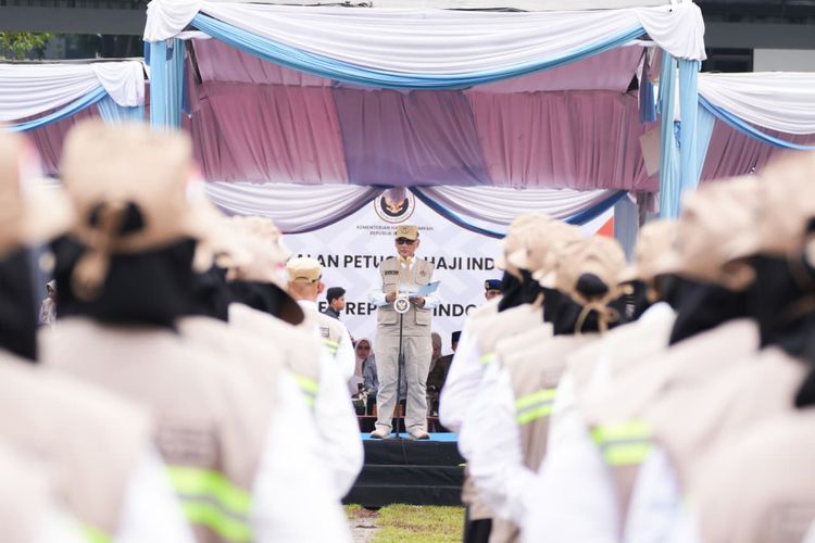 Menteri Haji dan Umrah Mochamad Irfan Yusuf, Jumat (30/1/2026), di hadapan ribuan petugas haji 2026.