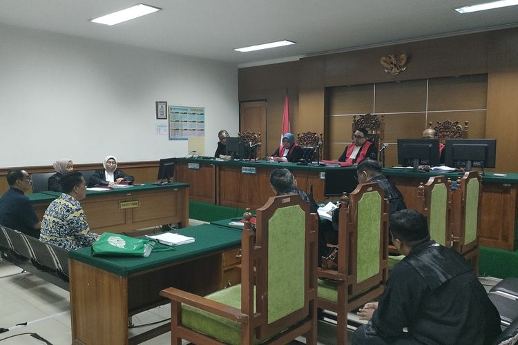 Eks Dirut BUMD Serang Dituntut 6 Tahun Penjara, Jaksa Ungkap Transaksi 'Kickback' di Parkiran Mal