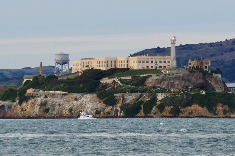 Penjara Alcatraz merupakan salah satu penjara menyeramkan di dunia.