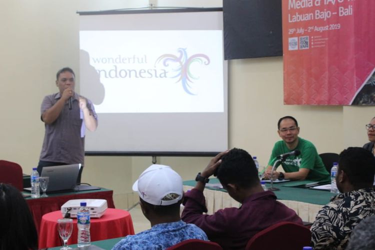 Selain mengikuti famtrip, 10 TA/TO asal Timor Leste dibekali teknik pembuatan paket wisata oleh Kementerian Pariwisata