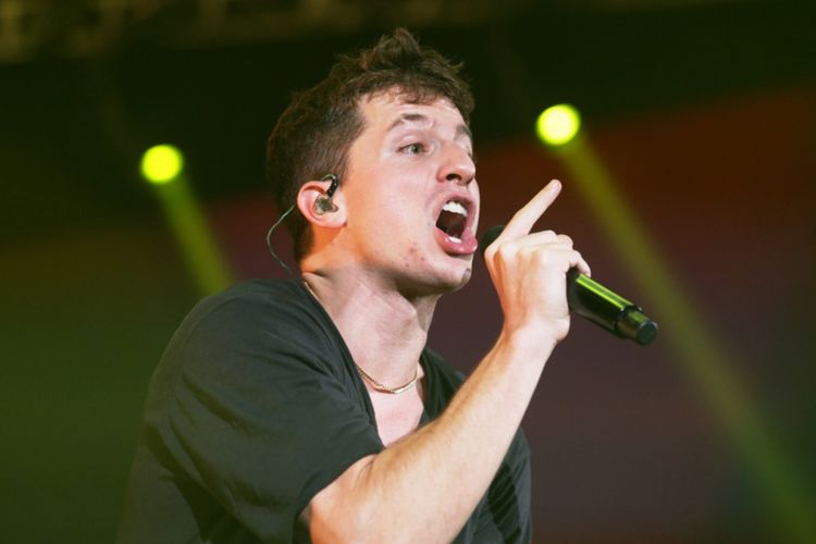 Lirik Dan Chord Lagu One Call Away Charlie Puth