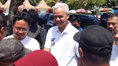 Kunjungi Kolam Renang Umbul Cokro Klaten, Ganjar Singgung Interkoneksi Pariwisata Indonesia