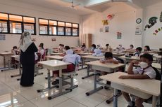 Sekolah Tatap Muka 100 Persen di SDN Pondok Labu 01, Kantin Tutup agar Siswa Tak Berkerumun