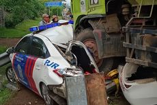 Detik-detik Truk Tabrak Mobil PJR di Tol Tangerang Merak, Sopir Kabur