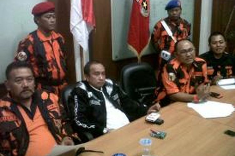 MPW Pemuda Pancasila desak Ketua KPU Jatim mundur.