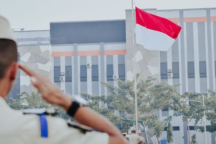 Susunan Upacara Hardiknas 2025 Lengkap dengan Ketentuan Pakaian yang Dikenakan