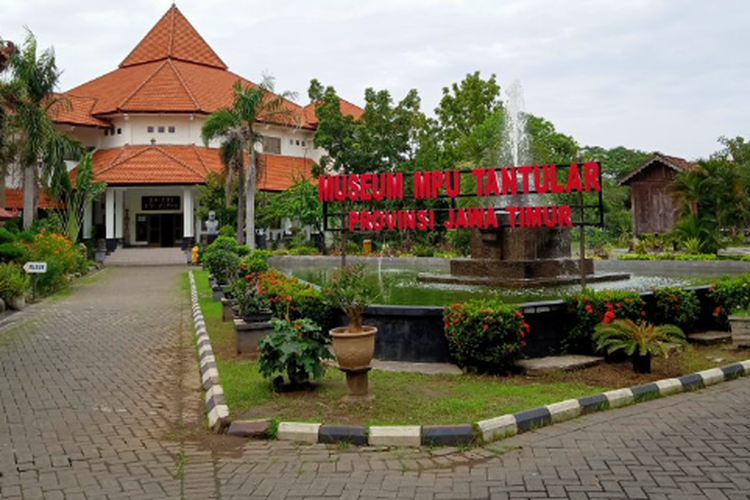 Museum Mpu Tantular di Sidoarjo