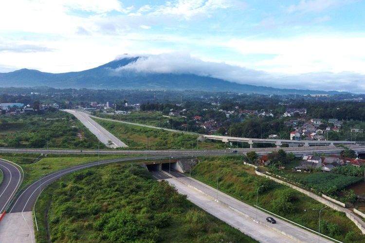 Jalan Tol Bogor-Ciawi-Sukabumi (Bocimi) dimiliki dan dikelola PT Jasa Marga (Persero) Tbc.
