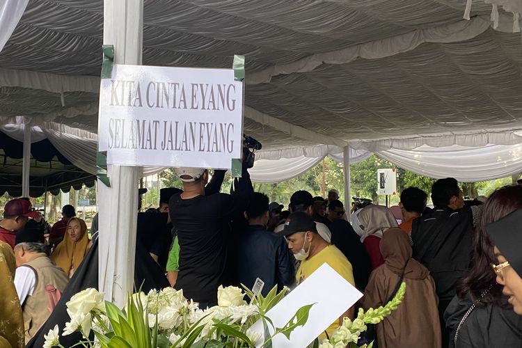Agum Gumelar Nilai Titiek Puspa Pantas Dimakamkan di Taman Makam Pahlawan