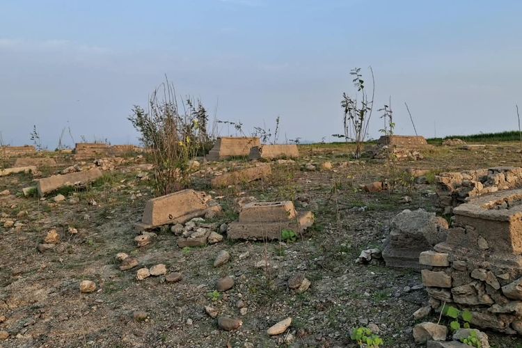 Desa yang Hilang Sejak 1981 Muncul Saat Waduk Gajah Mungkur Mengering
