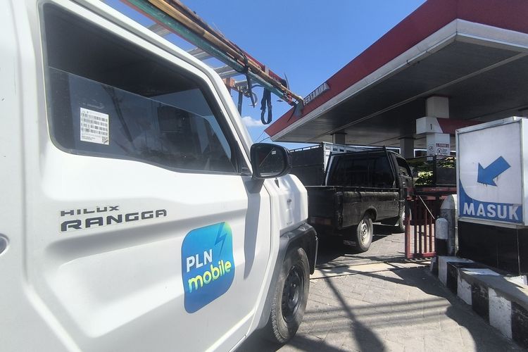 Antrean Solar dan Pertalite Meluas di 7 SPBU Pamekasan, Sopir PLN Antre 2 Jam