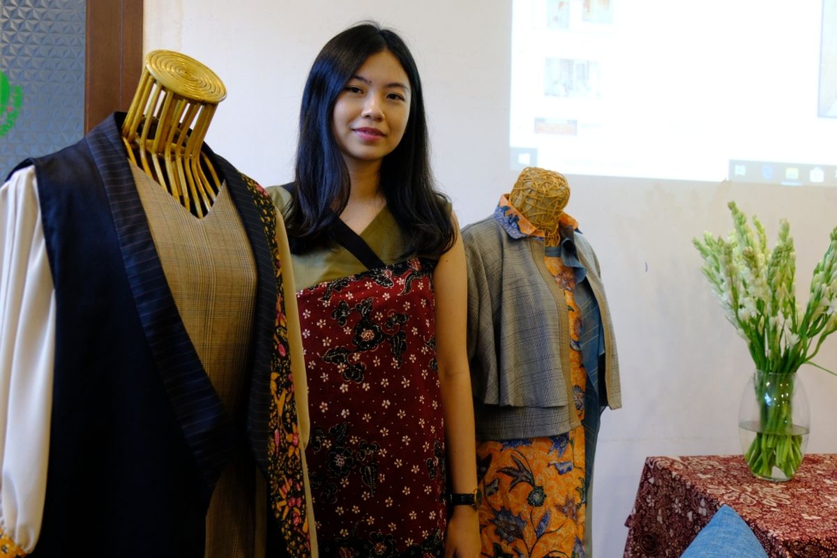 Patricia Andriani dan koleksi batik rancangannya