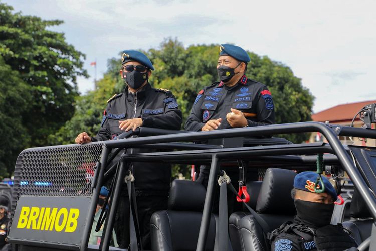 Menteri Koordinator Bidang Politik, Hukum, dan Keamanan (Menko Polhukam) Mahfud MD berkunjung ke Markas Korps Brimob Polri di Kelapa Dua, Depok, Jawa Barat, Jumat (24/12/2021).