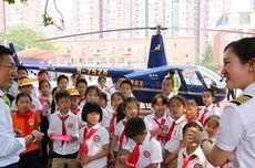 Kirim Helikopter ke Sekolah Anaknya, Pria China Dihujani Kritik