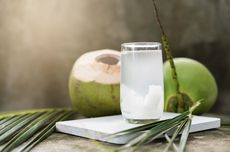 Buka Puasa dengan Air Kelapa Apakah Bagus? Berikut Penjelasannya…