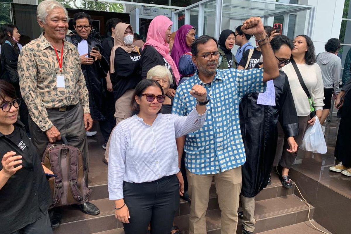 Majelis Hakim Pengadilan Negeri (PN) Jakarta Timur memvonis bebas Haris dan Fatia dalam sidang kasus dugaan pencemaran nama baik Luhut Pandjaitan yang digelar Senin (8/1/2024) di Pengadilan Negeri Jakarta Timur.