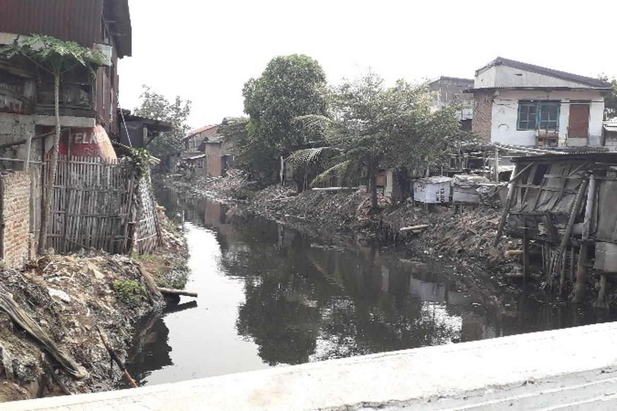 Kali Semongol Atas, Jalan Manyar, Tegal Alur, Kalideres, Jakarta Barat. 