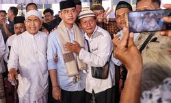 Silaturahmi dengan 1.000 Kiai, Gibran Ajak Pesantren Kawal Program Dana Abadi Pesantren