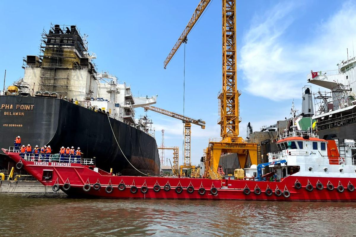 PTK memperkuat bisnis perkapalannya melalui penambahan dua armada LCT di subholding upstreamnya, yakni PHKT dan PHR.