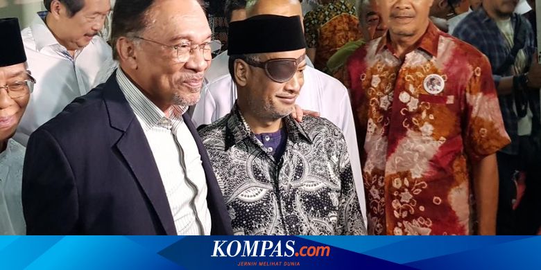 Mantan Wakil Pm Malaysia Anwar Ibrahim Takziah Ke Rumah Bj Habibie