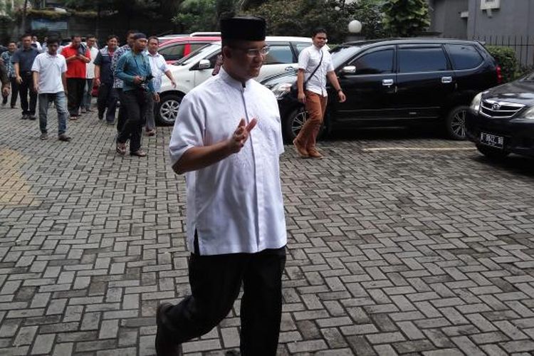 Calon gubernur DKI Jakarta, Anies Baswedan saat di kawasan Kuningan, Jakarta Selatan pada Jumat (17/2/2017).