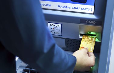 cara top up Flazz BCA lewat ATM BCA.