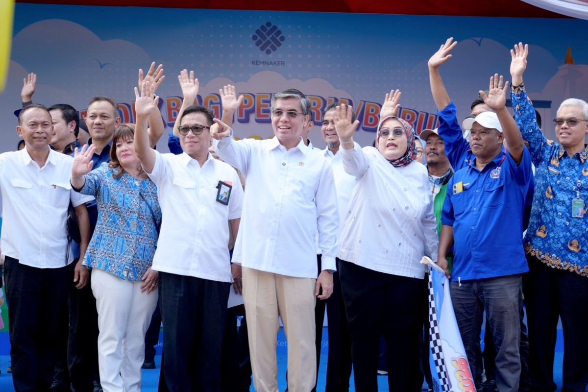 Pelepasan mudik gratis 2026 yang diselenggarakana oleh Kementerian Ketenagakerjaan (Kemenaker), Selasa (17/3/2026).